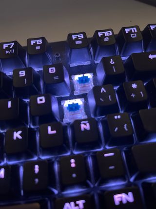 Teclado MARVO Scorpion KG935 RGB