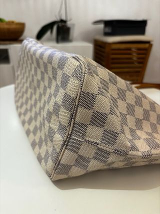 Bolso Louis Vuitton Neverfull MM blanco