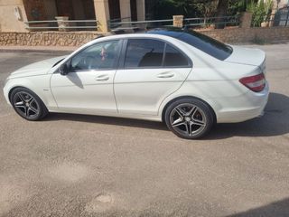 Mercedes-Benz Clase C 2010
