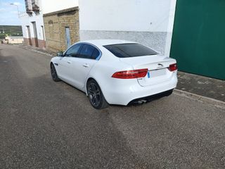Jaguar XE 2015
