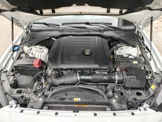 Jaguar XE 2015