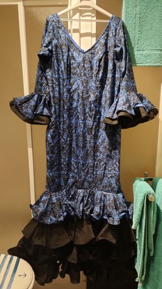 Vestido Flamenca Azul y Negro