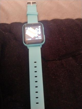 Reloj inteligente azul