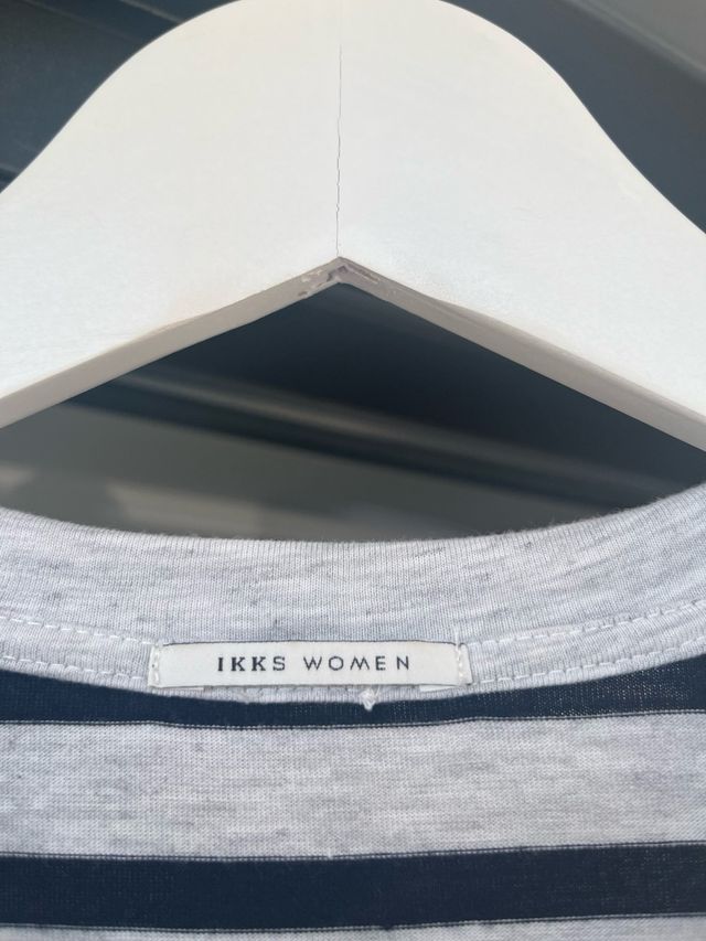 IKKS vestido largo rayas con detalle calavera.