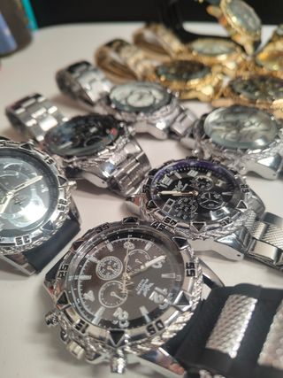12 relojes ZHOWE - dorados y plateados