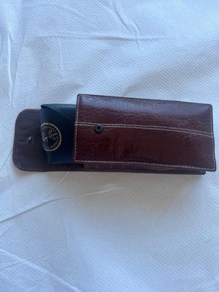 Funda gafas piel marrón