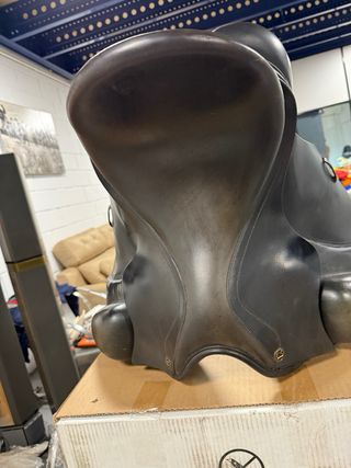 Silla montar caballo negra