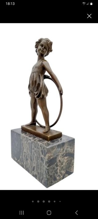 Figura bronce niña aro - Art Deco