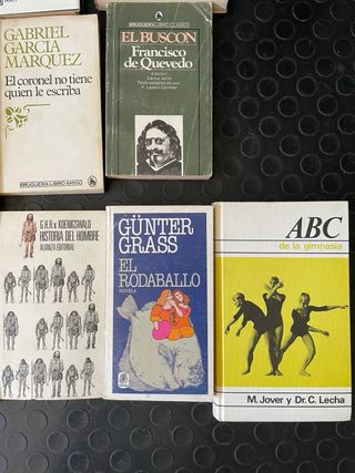 Libros varios Literatura. 