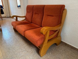 Sofá y sillones en madera de pino