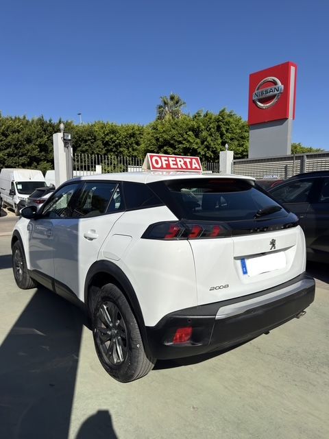 Peugeot 2008 2021