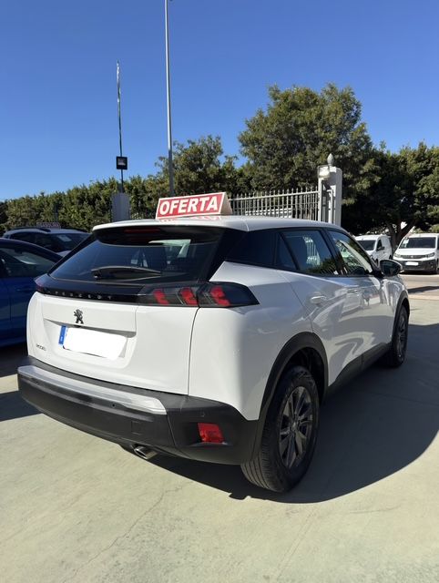Peugeot 2008 2021