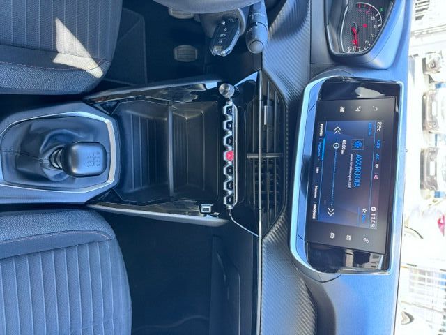 Peugeot 2008 2021