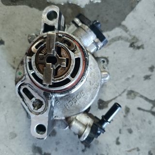 Bomba vacío 1.6 HDI Bosch