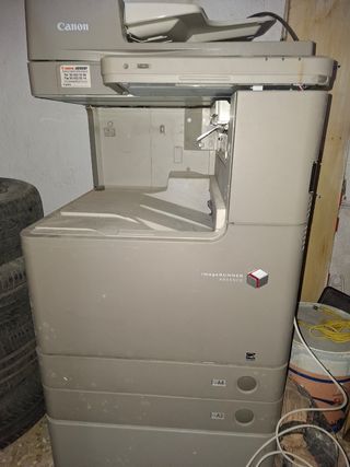 Copiadora Canon ImageRunner AdvanceCanon imageRUNN