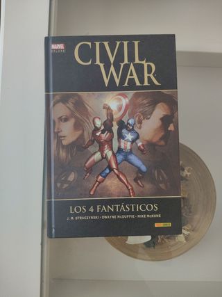 Civil War: Los 4 Fantásticos
