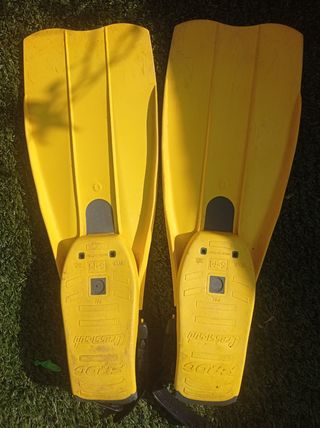 Aletas Cressi Frog S/M (Talón abierto) -amarillas-