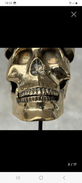 Calavera con corona - Bronce