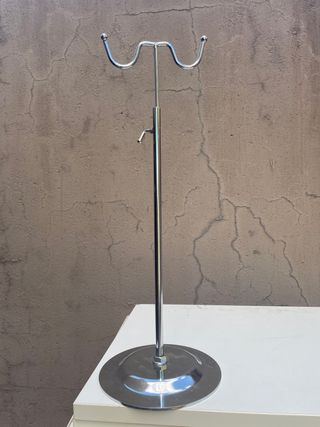 Expositor bolsos colgantes pañuelos