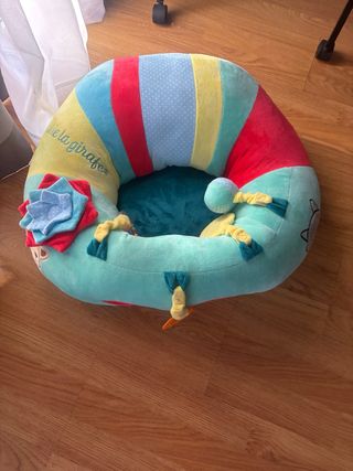 Cojín asiento bebé infantil 
marc shopie la girafe