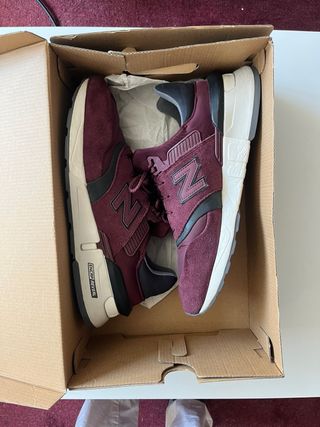 New Balance 997 - Granate - Talla 45