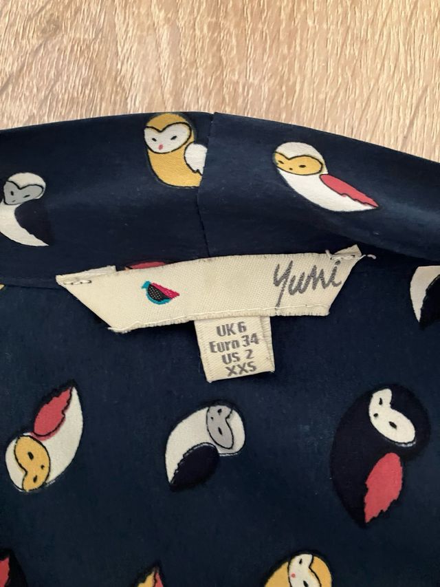 Blusa estampada - pájaros (talla XS)