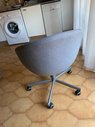 Silla giratoria Ikea Skruvsta gris