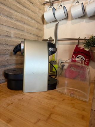 Cafetera Nespresso Krups Gris