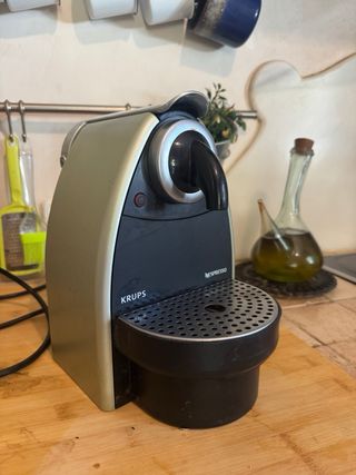 Cafetera Nespresso Krups Gris