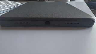 Tastiera Logitech Combo Touch iPad Air