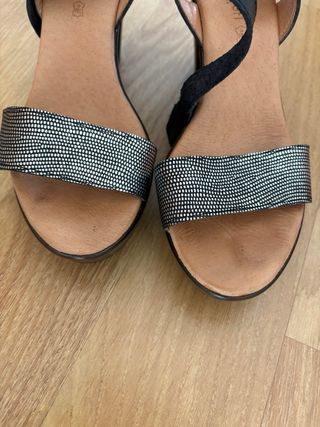 Sandalias ADANESSA negras y plata