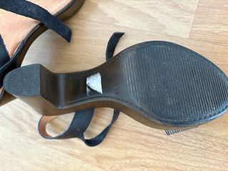 Sandalias ADANESSA negras y plata