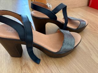 Sandalias ADANESSA negras y plata
