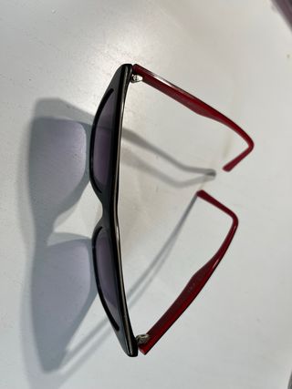 Gafas sol estilo gato negras rojas