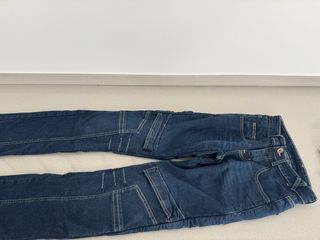 Pantalones vaqueros moto
