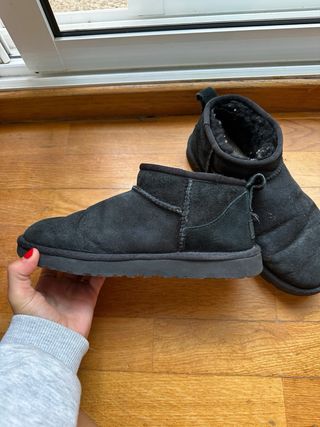 UGG Ultra Mini - Stivali neri