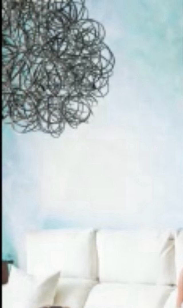 Lámpara diseño metalizada plata.