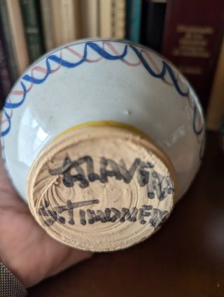 Jarrón Talavera, porcelana multicolor