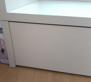 Cama nido  beige, blanco .