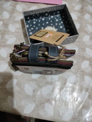 Monedero pequeño estampado