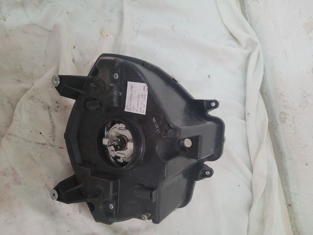 Faro Honda Dylan 125