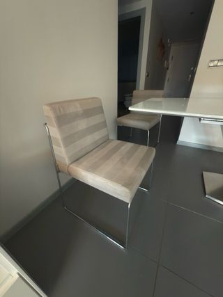Mesa extensible 8comensales blanca muebles Benítez