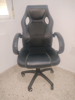 Silla gaming negra oficina