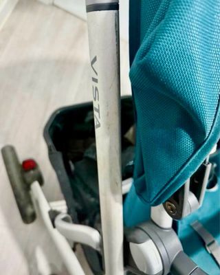 Carro bebé con muchos accesorios Uppababy Vista V2
