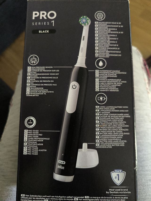 Oral-B Pro Series 1 - Cepillo eléctrico NUEVO