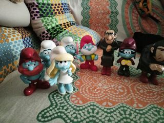 8 Figuras Pitufos y Villanos