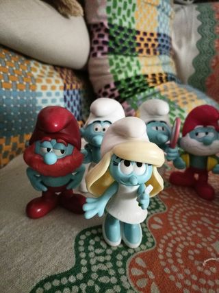 8 Figuras Pitufos y Villanos