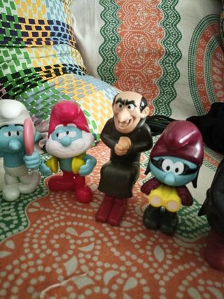 8 Figuras Pitufos y Villanos