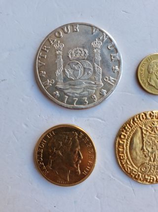 4 Monedas antiguas: réplicas