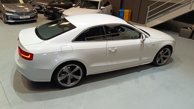 AUDI A5 Coupe 2.0 TDI clean diesel